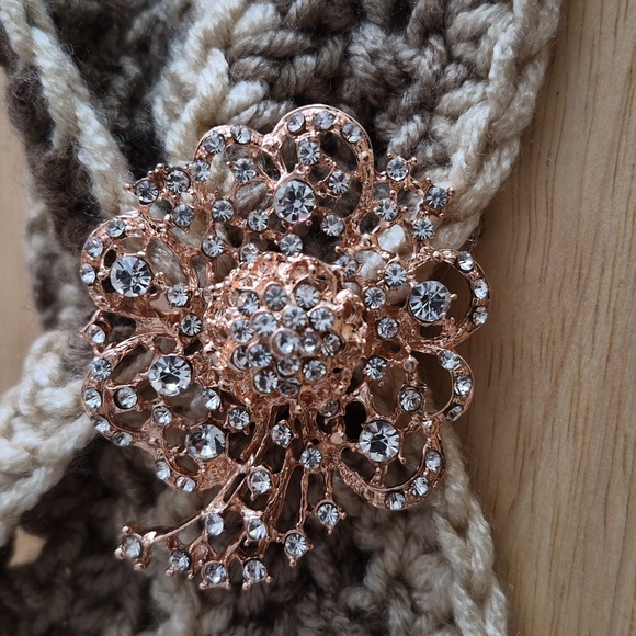 Crocheted Neutral Gradient Headband with Rose Gold Floral Brooch - Picture 2 of 4
